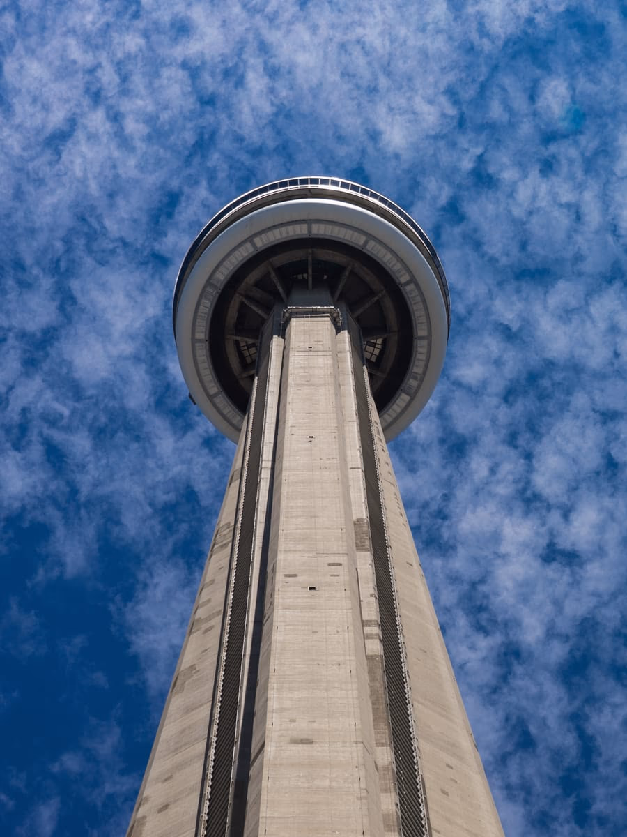 Kanadada təcrübə – Torontoda CN Qülləsi